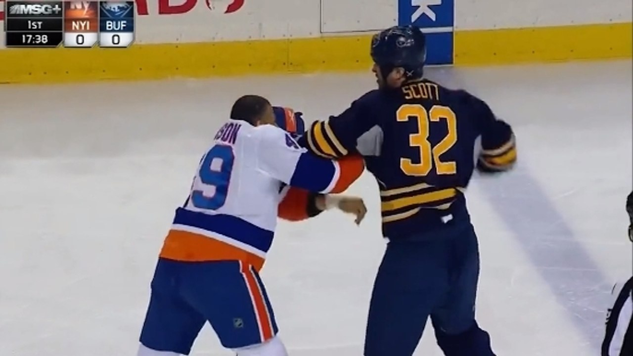 La bagarre la plus déséquilibrée du monde en hockey sur glace