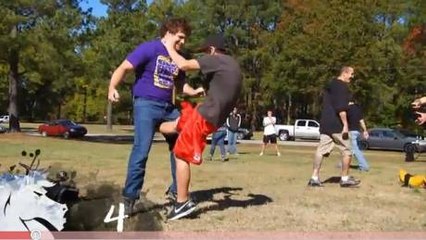 Découvrez une tentative de record du monde de coups de pieds dans les testicules en vidéo