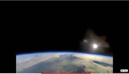 Ils ont filmé la Terre vue de l'espace avec 400 euros