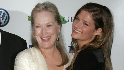 VOICI : Meryl Streep : sa fille Louisa Jacobson dévoile une habitude "vraiment embarrassante" de l'actrice