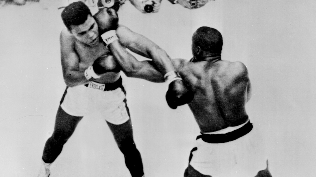 Boxe : Les meilleures esquives et feintes de Mohamed Ali