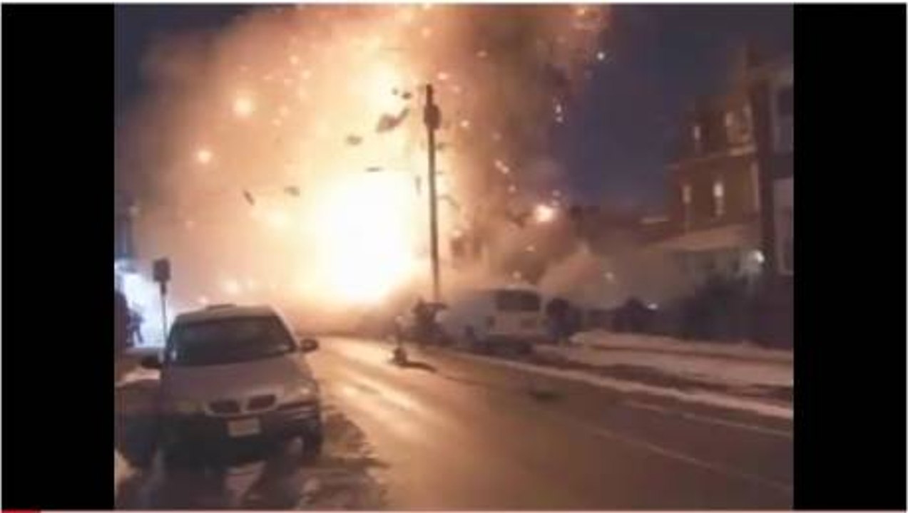 Une explosion ravage un quartier de Philadelphie