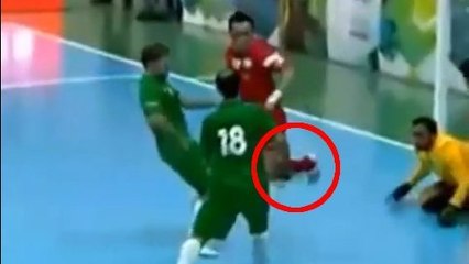 Futsal : Falcao invente un geste technique pour marquer un but sensationnel
