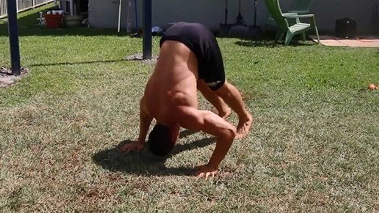 Programme : Se muscler les épaules sans équipement