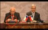 Le président tchèque vole un stylo en direct