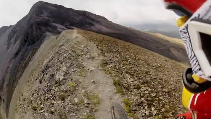 VTT : Aaron Chase descend le volcan Nevado de Toluca