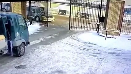 JCVD prend sa retraite ? vous y croyez vous?