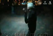 Julian Assange, le fondateur de WikiLeaks, ne sait pas danser !