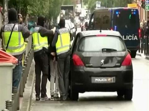 Spain arrests three suspected Islamic State members