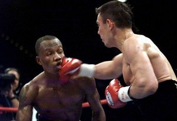 Boxe : Kostya Tszyu met violemment KO Zab Judah