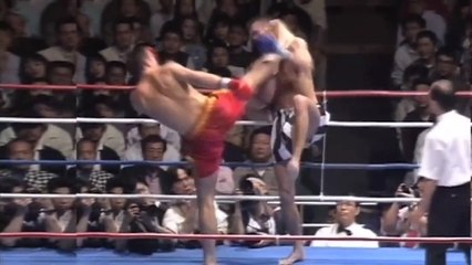 Peter Aerts inflige un monstrueux K.O à son adversaire