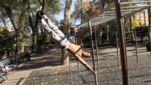 Street Workout : Découvrez des tractions de l'extrême dans toutes les positions