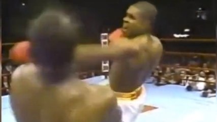 Le KO spectaculaire de Donovan Ruddock Vs Michael Dokes