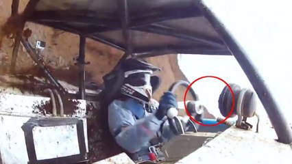 Formula Off Road : Son volant se détache en pleine compétition