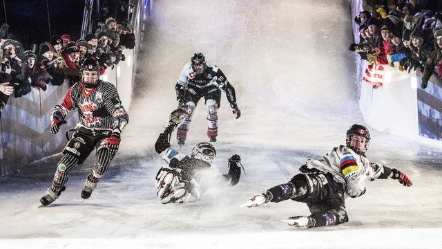 Ice Cross Downhill : Le sport de glace le plus fou du monde
