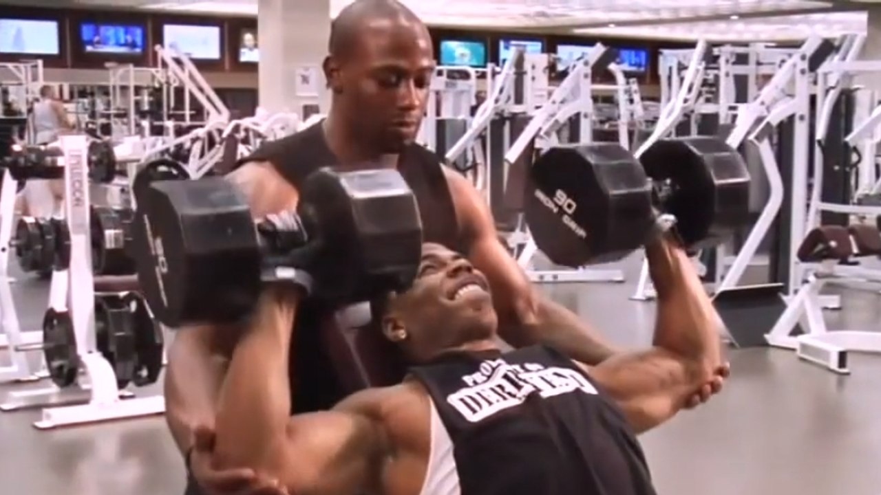 L'entraînement intense et quotidien du rappeur Nelly