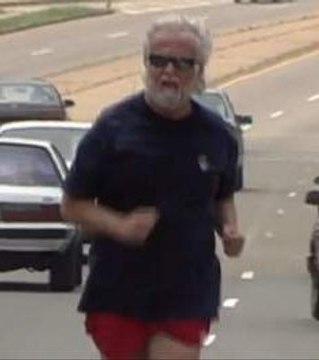 Cinquantenaire, il court 75 marathons en 75 jours
