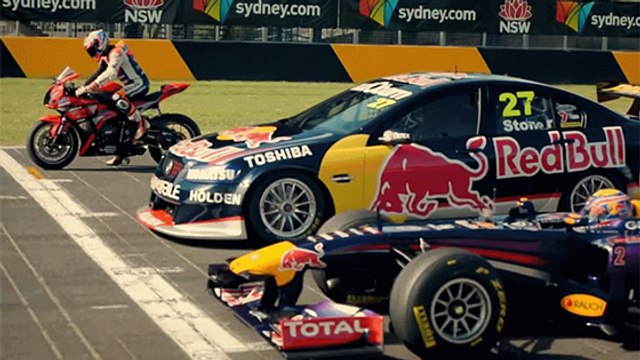 Une course insolite entre une F1, une moto GP et une V8 Supercar