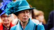 VOICI : Jubilé de platine d’Elizabeth II : ce geste symbolique de la princesse Anne qui bouleverse les internautes