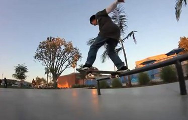 A 10 ans seulement, c'est déjà le roi du skate