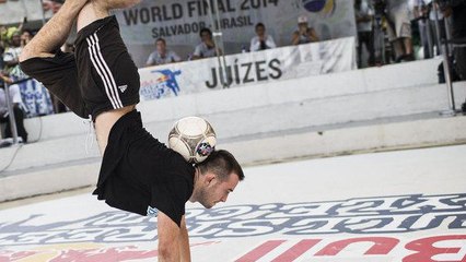 Football Freestyle : Andrew Henderson, meilleur freestyler de 2014