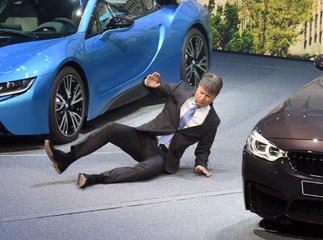 Harald Krüger, le boss de BMW, s'écroule en pleine conférence