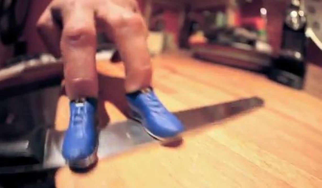 Finger Parkour, le sport extrême des doigts...