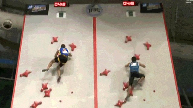 Un nouveau record du monde incroyable en escalade de vitesse