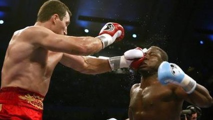 Boxe : Vladimir Klitschko écrase Samuel Peter avec un énorme KO