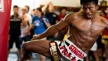 Muay Thai: L'entraînement féroce de Buakaw Banchamek