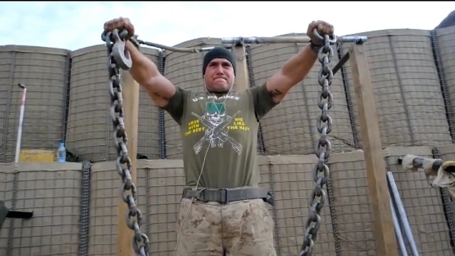 L'entraînement harassant des marines américains en pleine mission