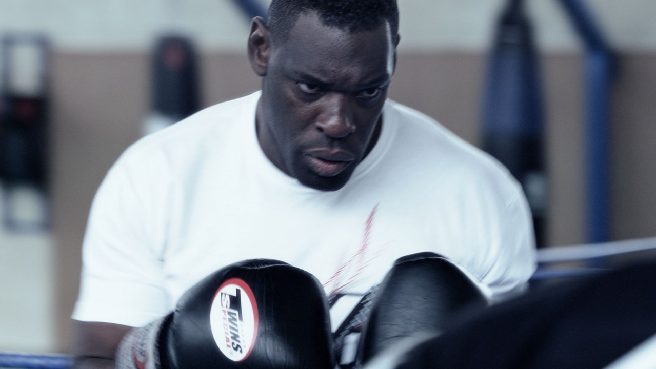 Muay Thai : L’entraînement explosif de Patrice Quarteron, "le Rônin Sombre"