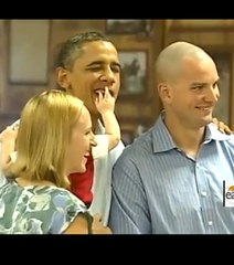 Un bébé pas du tout impressionné par Barack Obama