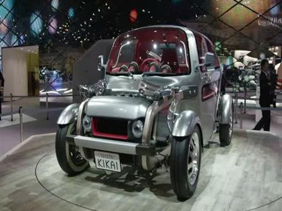 Tokyo Motor Show revs up with self-driving cars