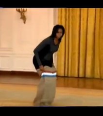 Michelle Obama relève un défi fitness à la télé