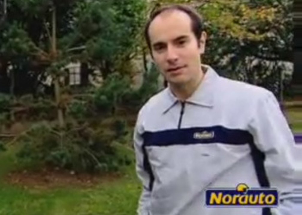 Kyan Khojandi dans une pub pour Norauto