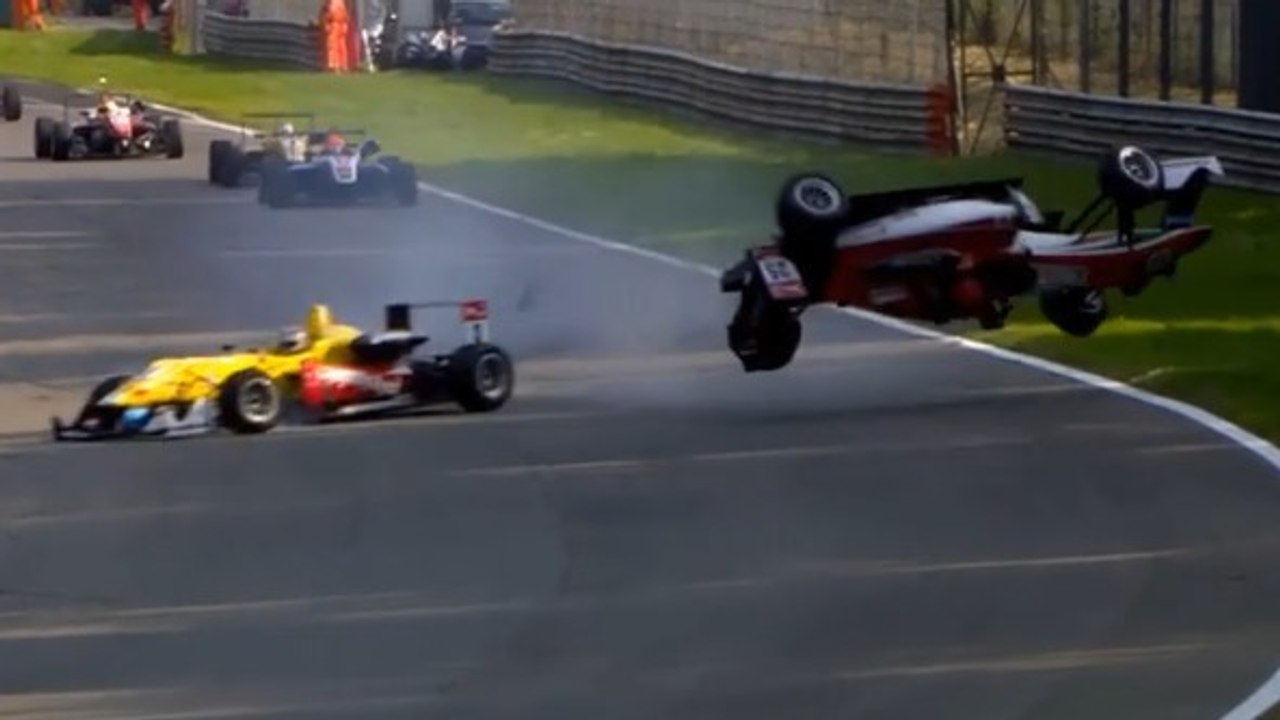 L'accident hyper violent de Lance Stroll en Formule 3