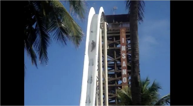 Découvrez le plus grand toboggan aquatique au monde !