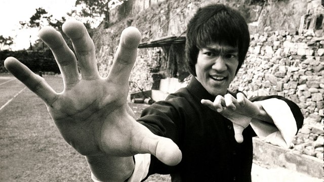 Apprenez à faire le fameux ''One Inch Punch'' de Bruce Lee !