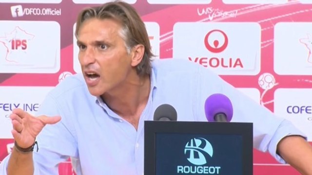 Régis Brouard pète un plomb et menace un journaliste