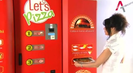 Cette machine prépare et distribue les pizzas