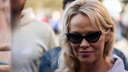 oublié Adil Rami, elle a cédé aux avances d'un célèbre acteur français...