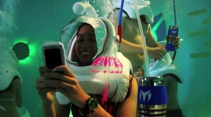 Voici l'unique discothèque... sous-marine !