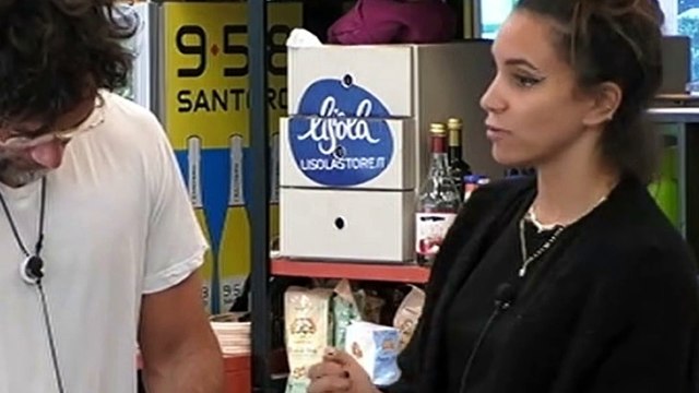 “Ma cosa dici”. Jessica gela il GF Vip l’inaspettata reazione al messaggio aereo