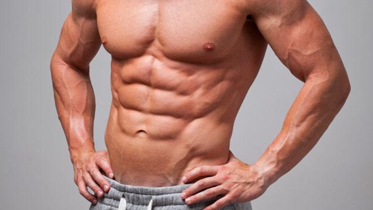 Des exercices pratiques à faire en 8 minutes pour travailler vos abdominaux