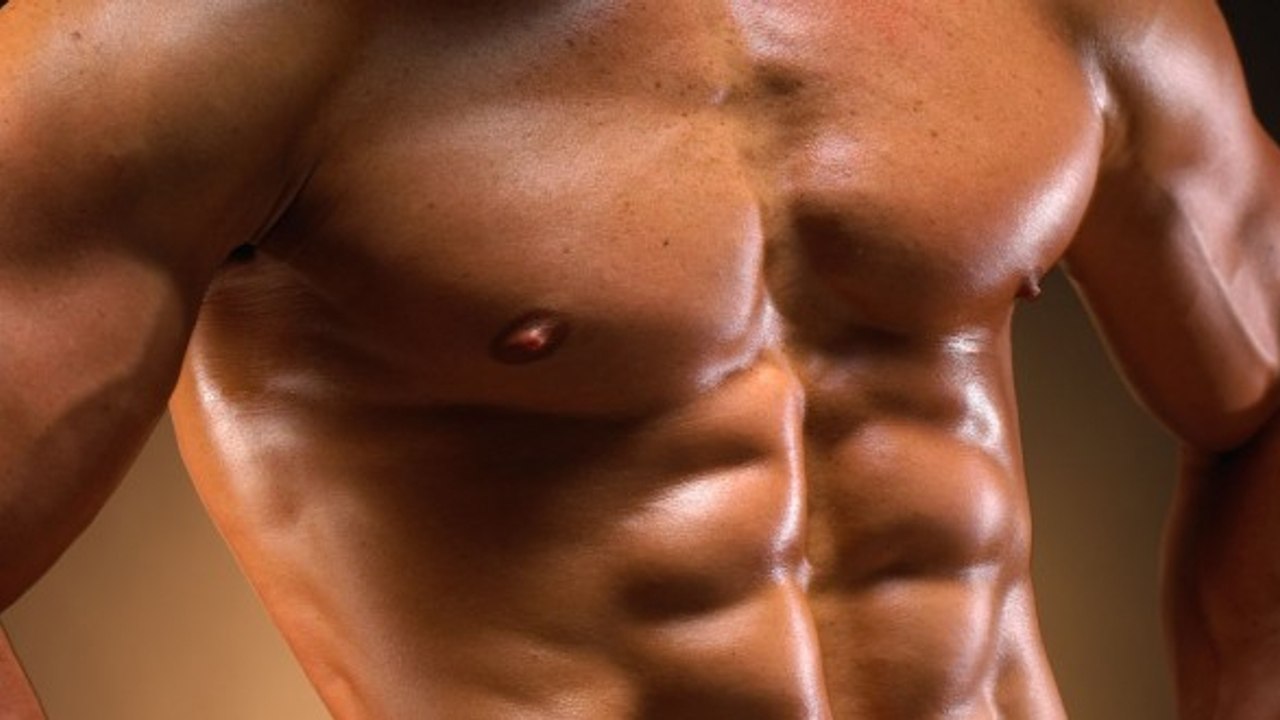 Exercice musculation pectoraux : Comment faire des pompes sautées parfaites en vidéo