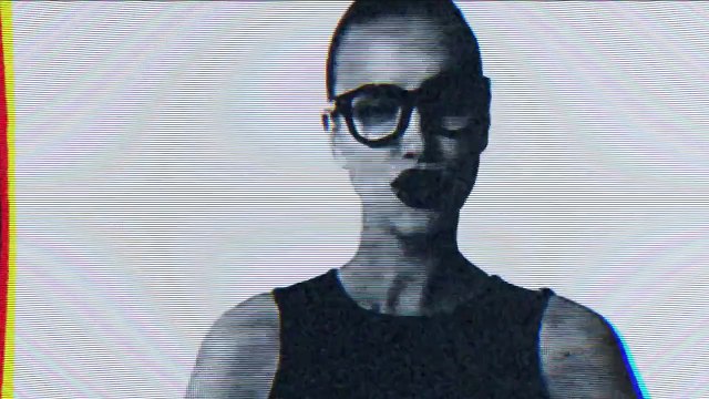 Photos : Irina Shayk : sa nouvelle campagne retro 80s pour Bally !