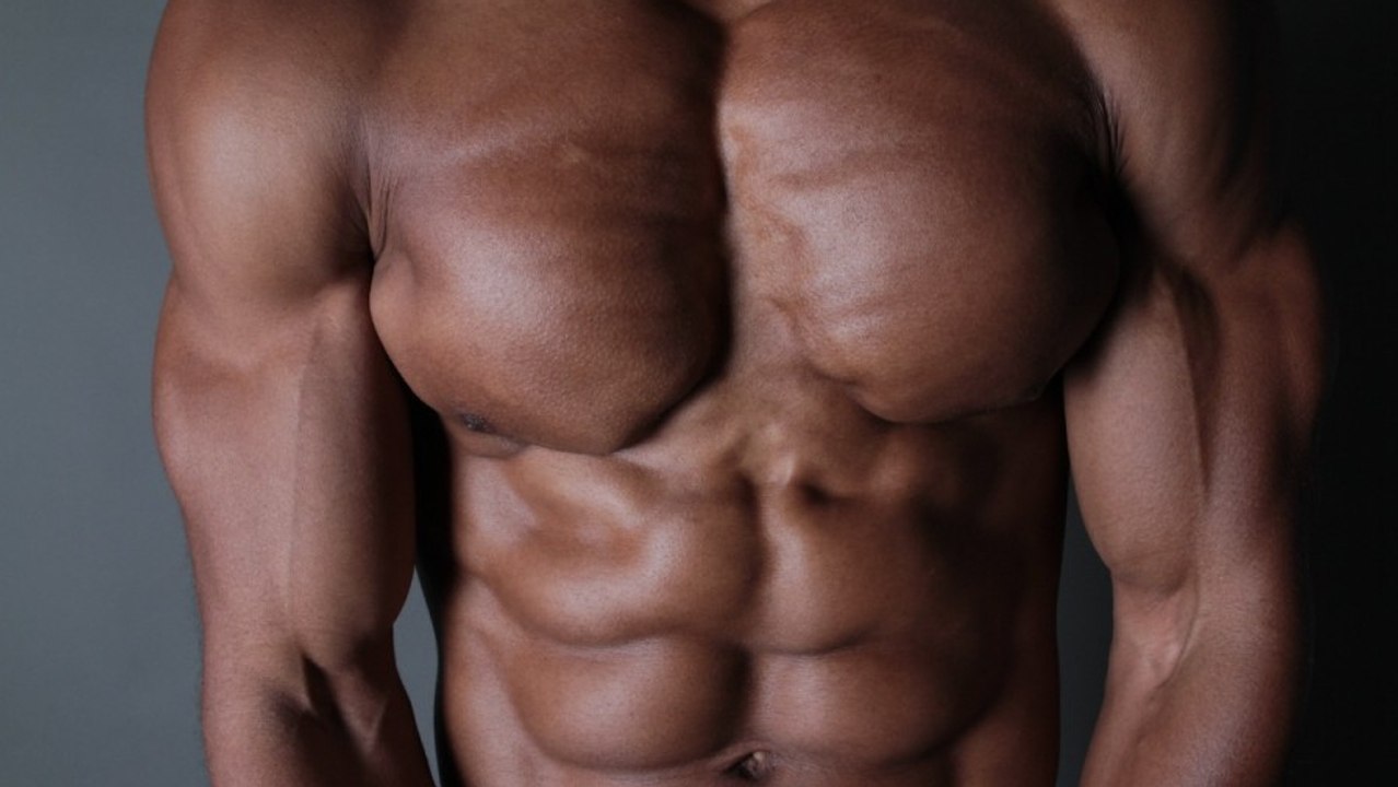 Pompes claquées : Comment faire l'exercice correctement pour muscler vos pectoraux et triceps