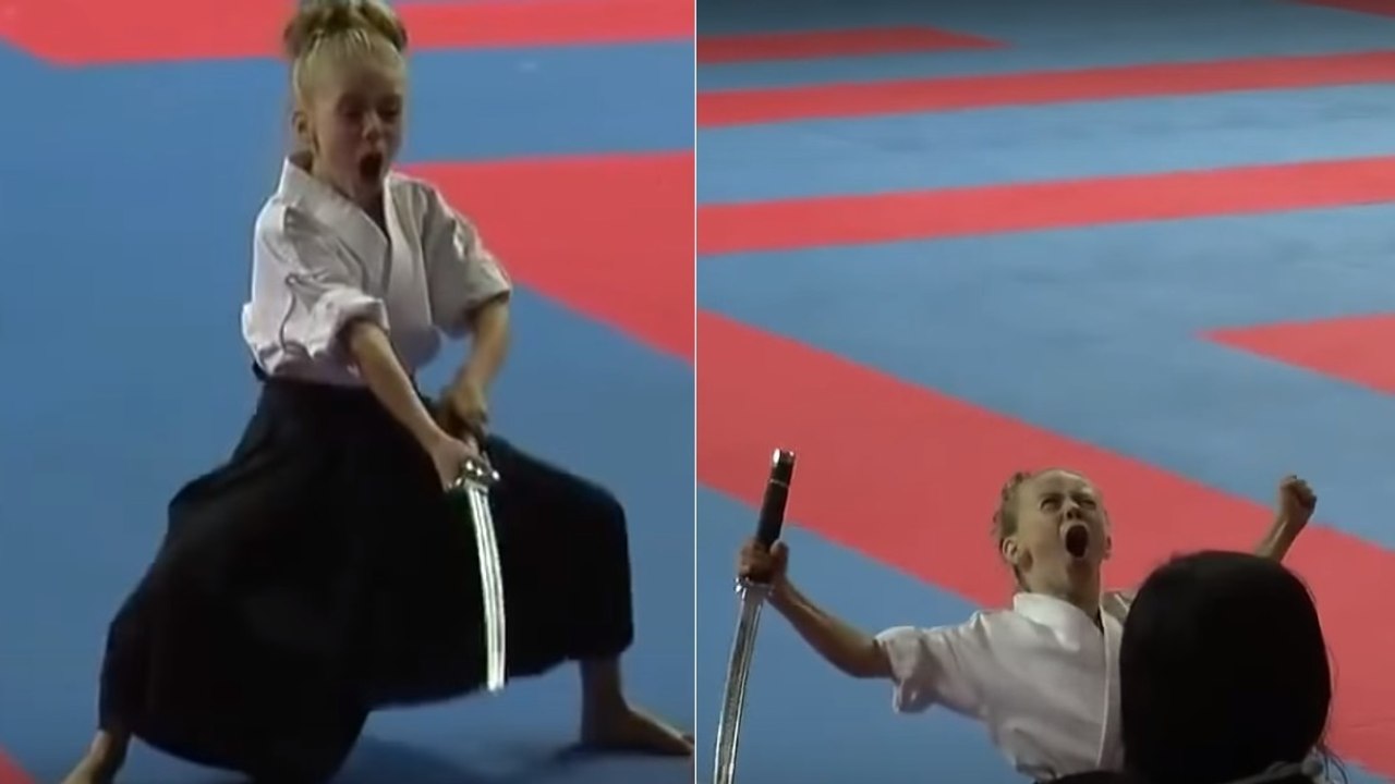 Arts Martiaux : Une jeune fille ninja fait une impressionnante démonstration