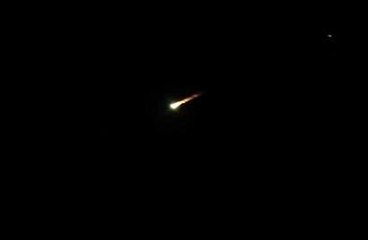 Grande-Bretagne : regardez cette météorite illuminer le ciel